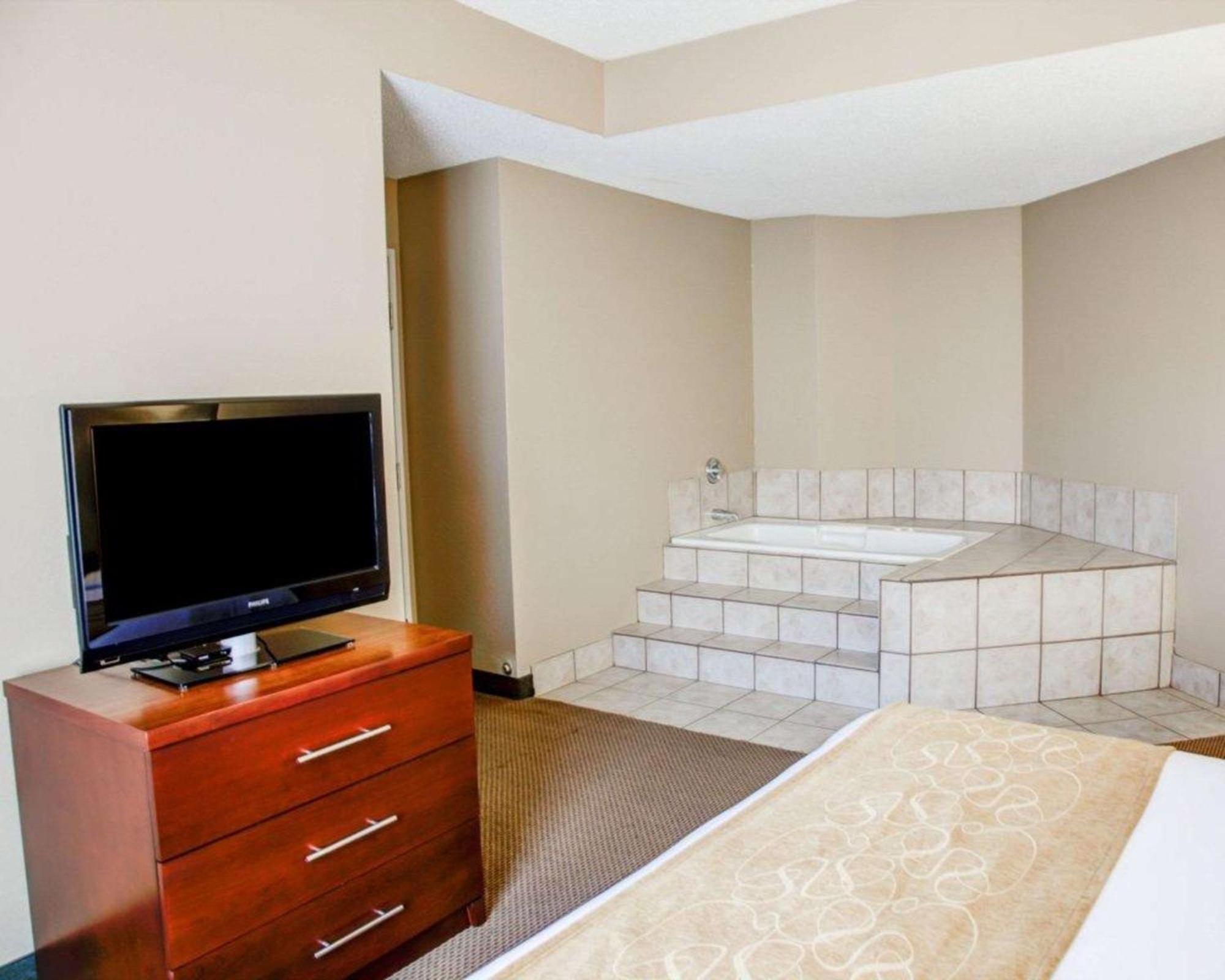 Comfort Suites Gadsden Attalla Eksteriør billede
